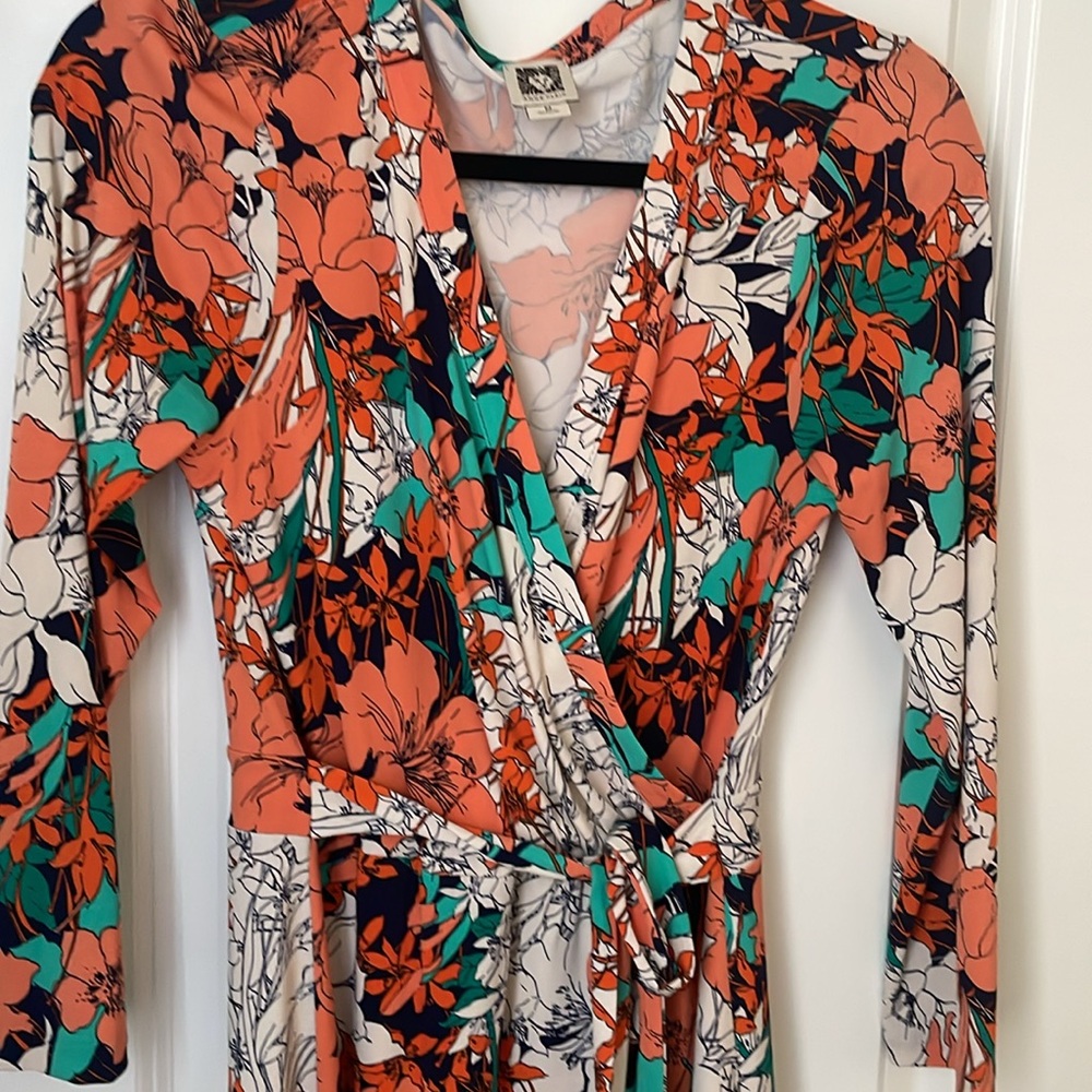 Like new Anne Klein dress. - Picture 3 of 4
